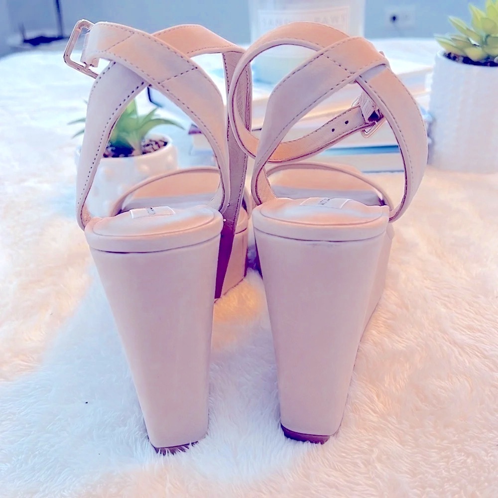Antonio Melani Sz 9 Nude Beige Leather Open Toe High 4.5” High Heel Sandals NWT - Picture 7 of 16